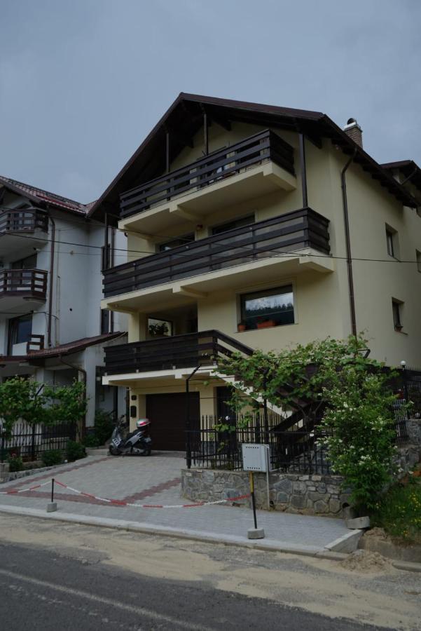 אזוגה Skyline Villa מראה חיצוני תמונה
