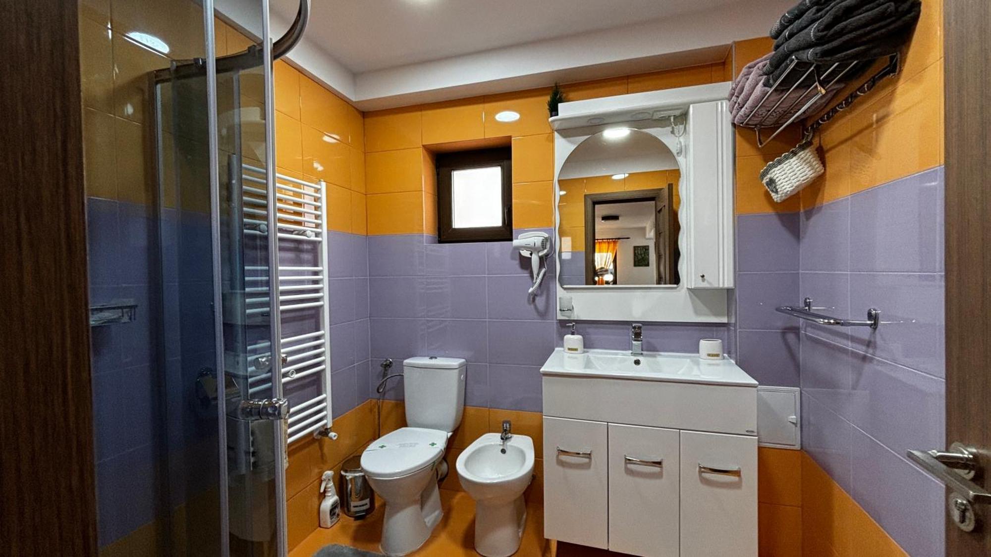 אזוגה Skyline Villa מראה חיצוני תמונה