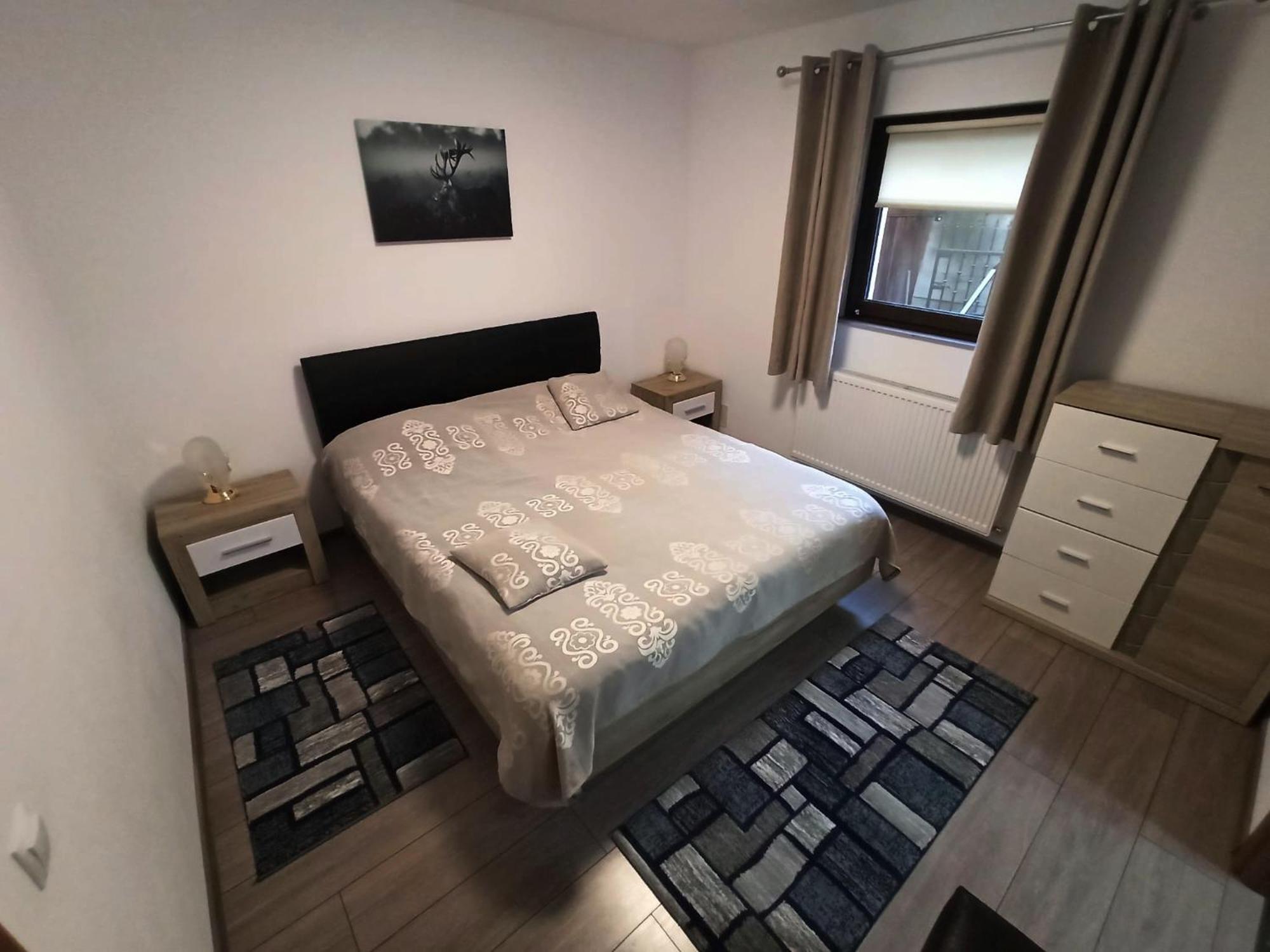 אזוגה Skyline Villa מראה חיצוני תמונה