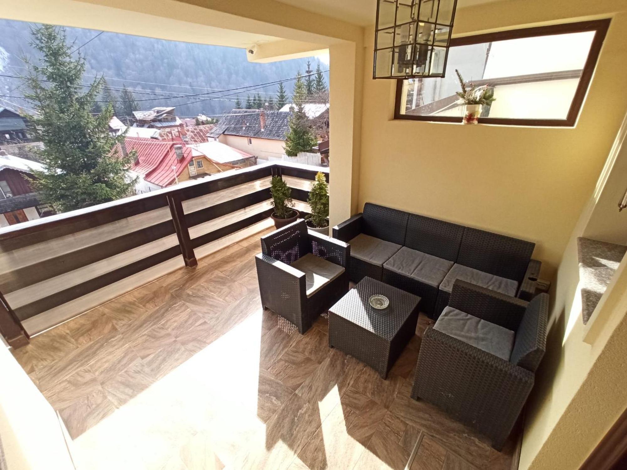 אזוגה Skyline Villa מראה חיצוני תמונה