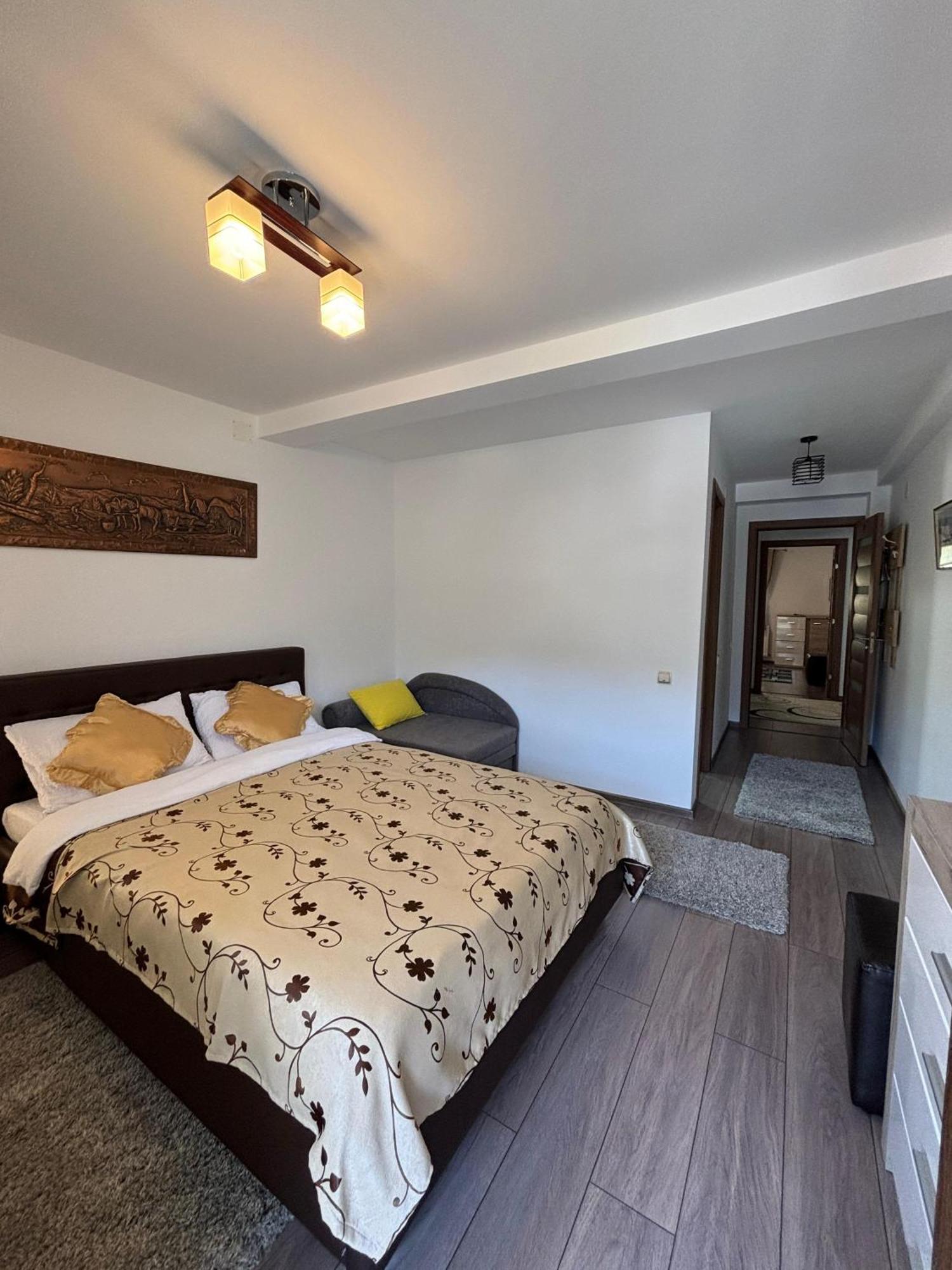 אזוגה Skyline Villa מראה חיצוני תמונה